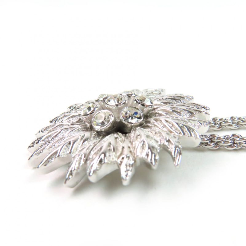Christian DIOR Vintage Flower Design Pendant Necklace With Rhinestones Silver
