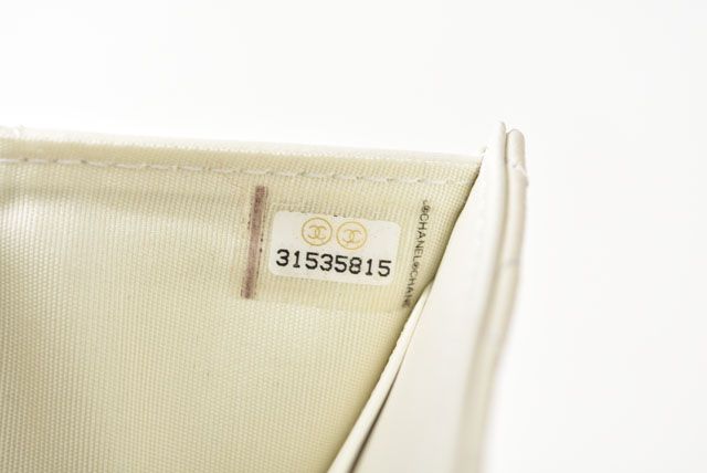 Chanel Wallet Trifold Chanel Mini Wallet Boy Chanel Caviar Skin Off White Gold