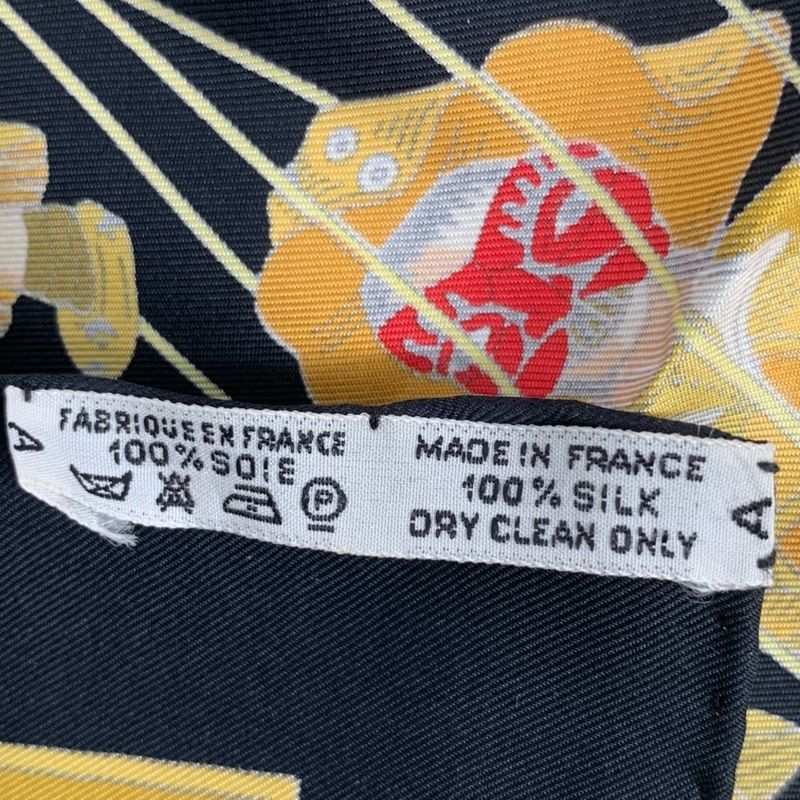 Hermes Scarf Carre 90 LE Temps Des Marionnettes Marionette Hours