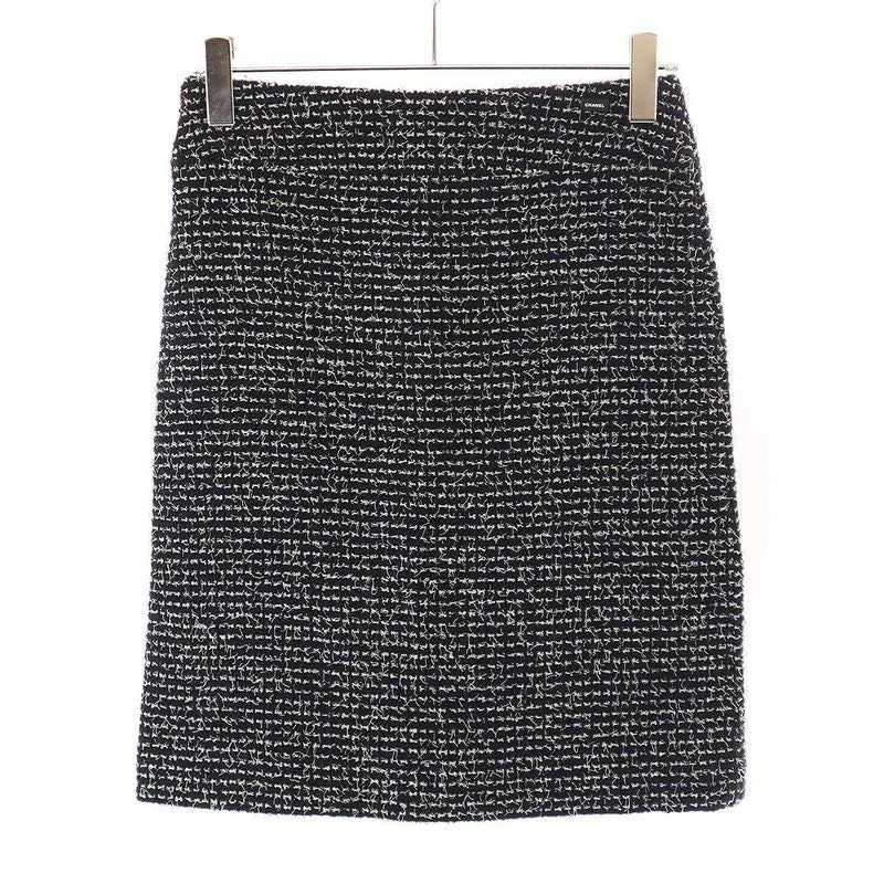 Chanel 2003c Tweed Wool Tight Skirt P20413v11528 Black White 36