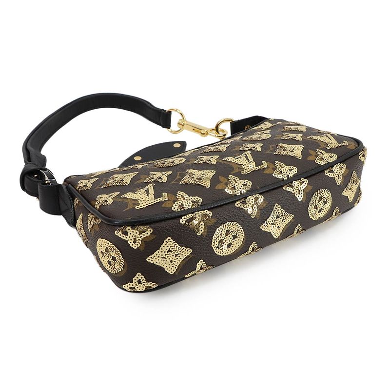 Louis Vuitton Monogram Eclipse Pochette Axessoire Hand Bag Sequins 90296779