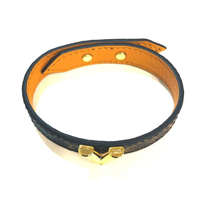 Louis Vuitton Escential V : A3140