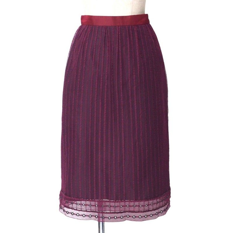 Louis Vuitton Skirt Size 36 Lace Tight Skirt Back Ribbon Beaded Dove Decoratio