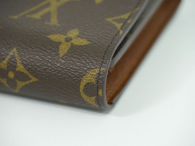 Authentic Louis Vuitton LV Porte Trésor Eteux Chiquier Monogram Fold Wallet
