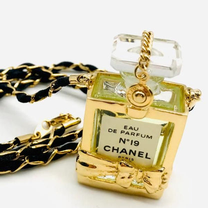 Chanel Perfume Necklace Ribbon Gold