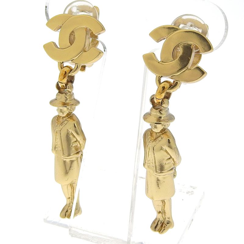 Chanel Mademoiselle Coco Mark Doll Motif Gold Plated 02P Ladies 17.2g Earring
