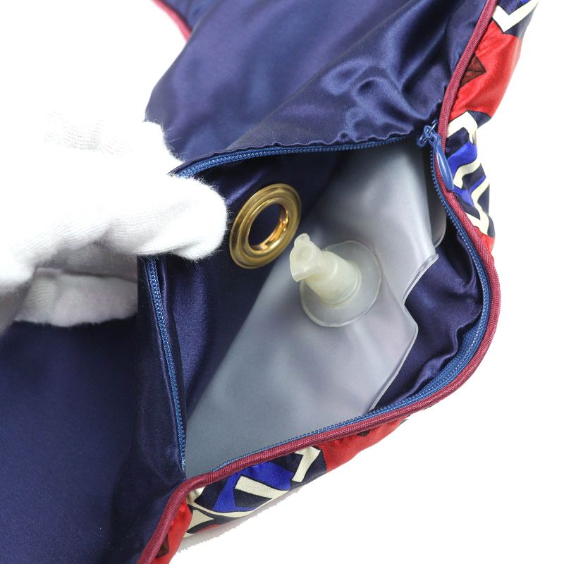 Gucci Geometric G Print Travel Set 100% Silk Eye Mask Air Pillow Slippers