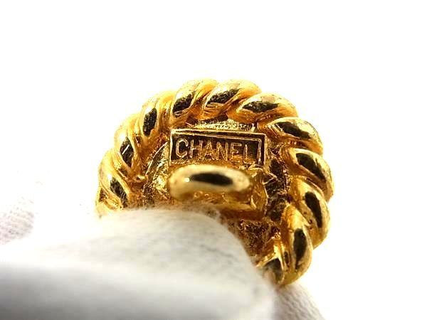 Chanel Coco Mark Button Men's Women's Gold Be8032