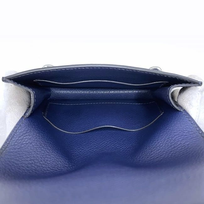 Hermes Wallet Luli Slim Wallet Navy Silver Hardware Excellent Condition Leather