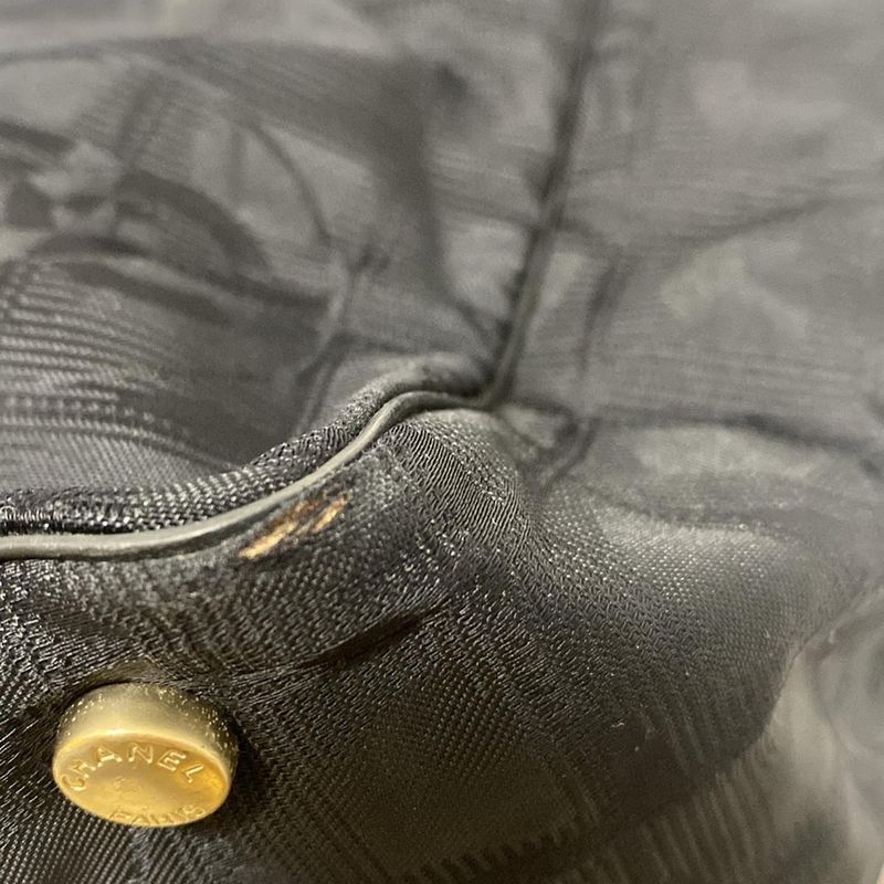 Chanel New Travel Line Tote MM Black Leather