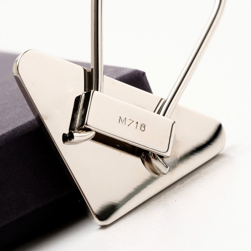 Prada Key Holder Triangle Plate Triangle Logo Charm Key Ring 20240807 Ra0730