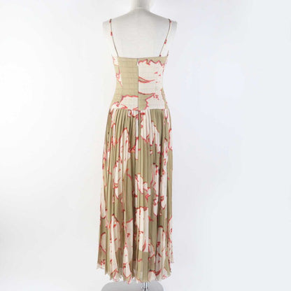 CHANEL Vintage 00S P15722 Gabrielle 100% Silk Face/face Pattern With Coco Mark