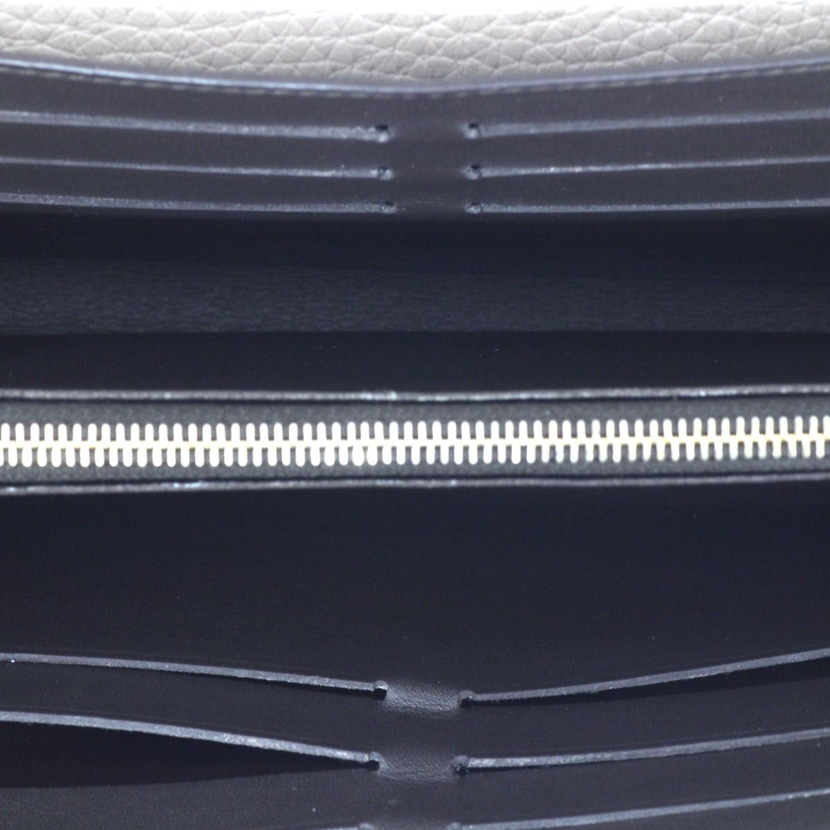 Louis Vuitton Portefeuille Capucines Long Wallet