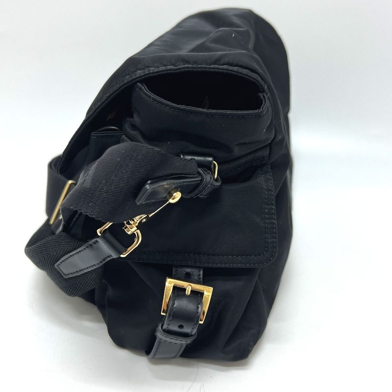 Prada Shoulder Bag Explorer Large Re-nylon 1bd391 Nylon Black