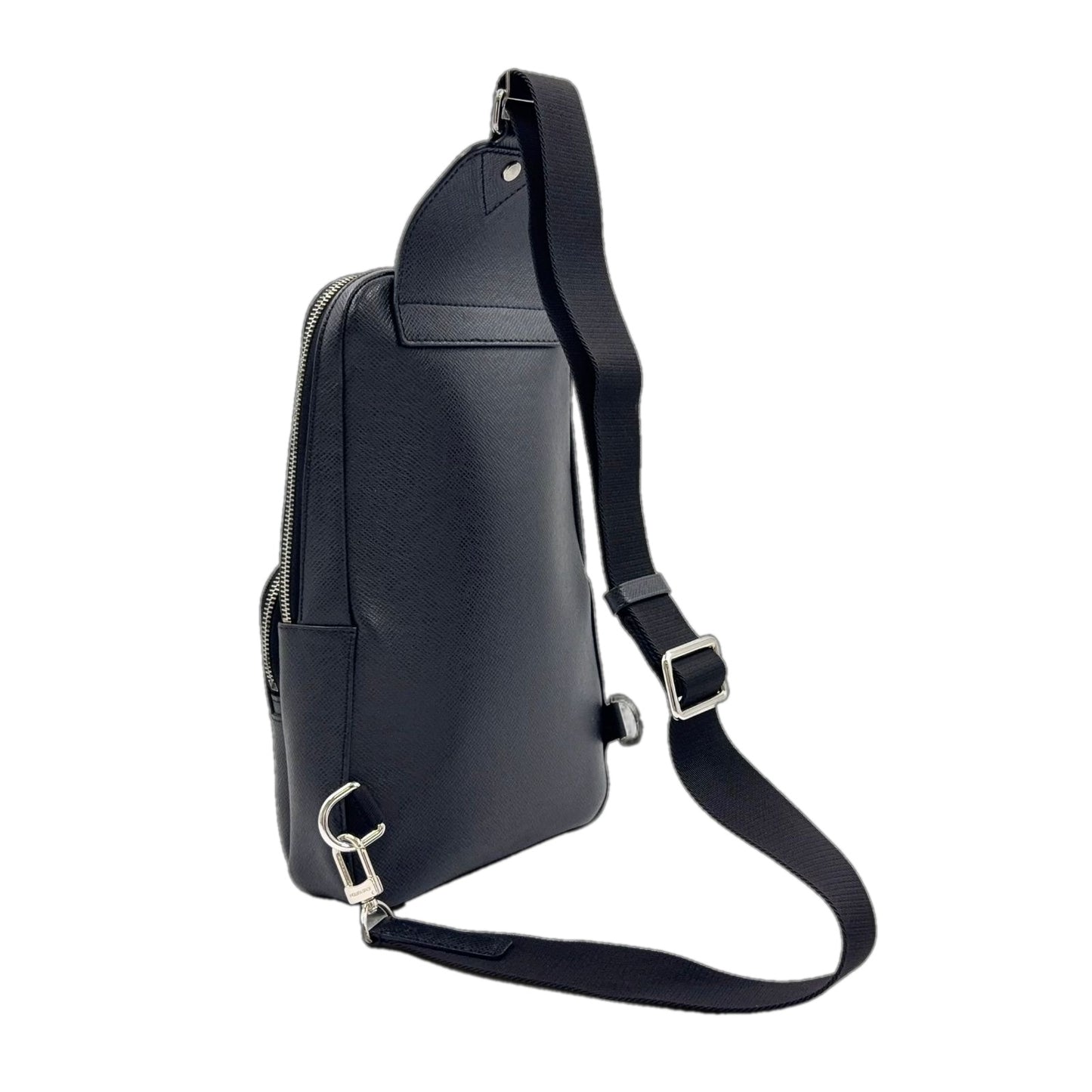 Louis Vuitton Taiga Avenue Ring Leather Black Belt Bag Silver — view 2