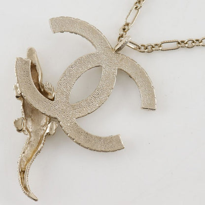 Chanel Coco Crocodile Motif Metal And Rhinestone Silver Ladies 126.3g Necklace