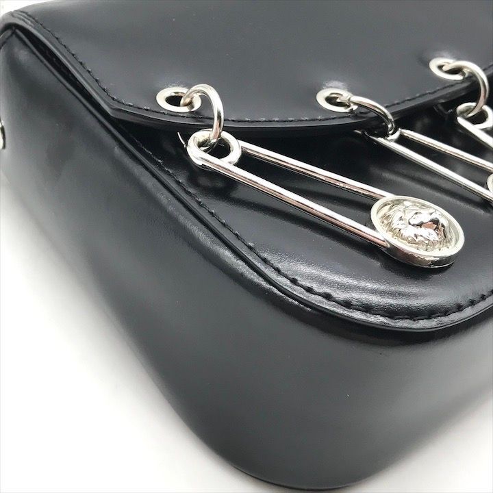 Versace Versus Super Safety Chain Shoulder Bag Black Leather