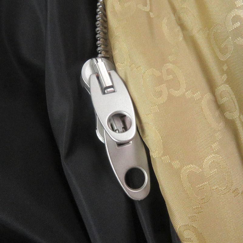 Gucci 590744 GG Logo Sideline Hooded Down Coat Bench Coat Bordeaux Blue Gold 50