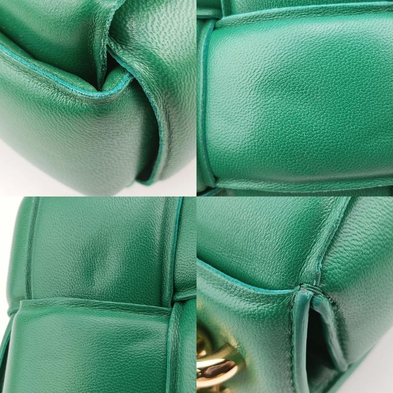 Bottega Veneta The Chain Cassette Green Lambskin B09392158t