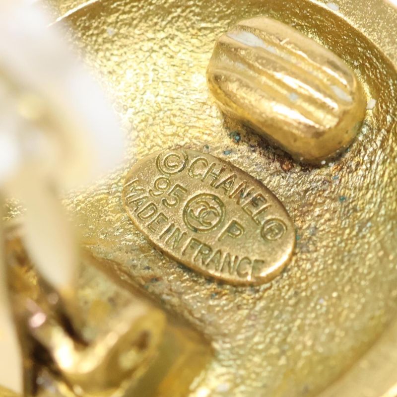 Chanel 95P Coco Mark