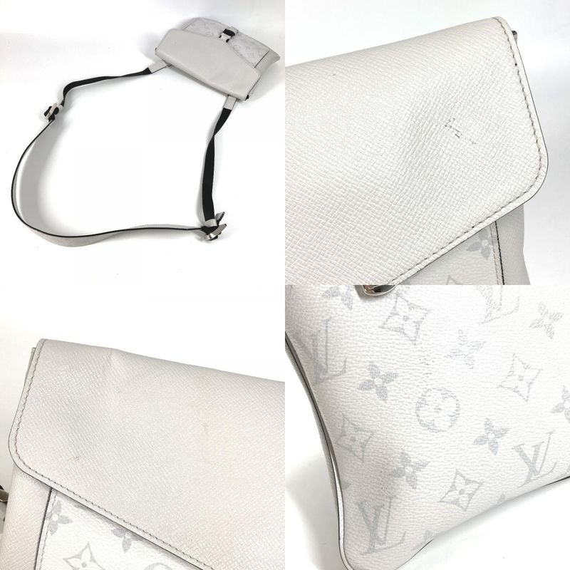Louis Vuitton Shoulder Bag Flap Messenger M30411 Taiga Leather White