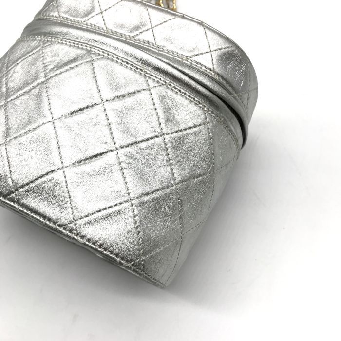 Chanel CC Logo Quilted Chain Shoulder Bag with Fringe Vanity Silver Leather