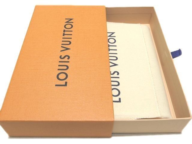 2 Louis Vuitton Zippy Wallet M41895 Fuchsia Monogram Round Zipper Long Wallet