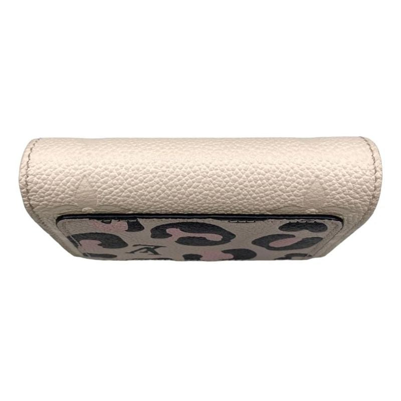 Louis Vuitton M80754 Portefeuille Cles a Wild at Heart Leopard Fold Compact