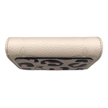 Louis Vuitton M80754 Portefeuille Cles a Wild at Heart Leopard Fold Compact