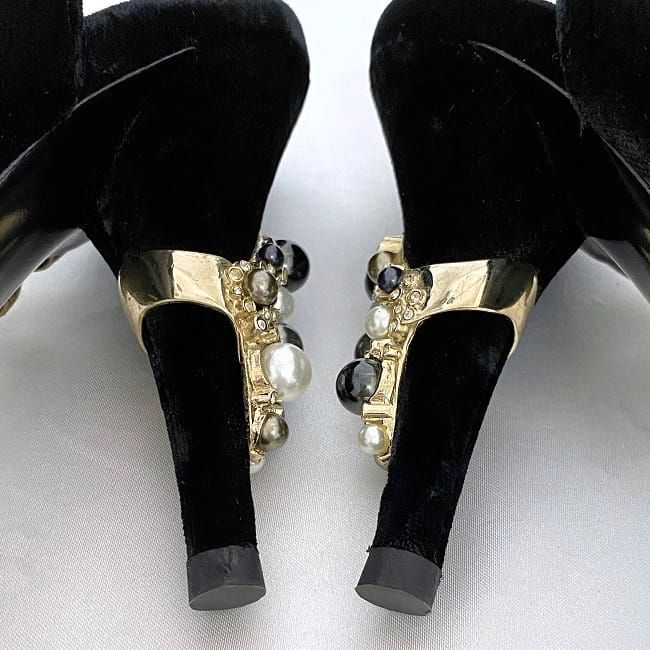 Chanel Mule Sandals Gold Black Matelasse