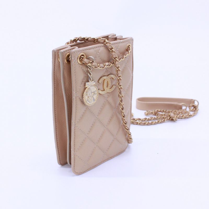 Chanel Chain Shoulder Bag Leather Beige Shoulder Bag Gold