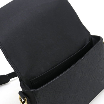 Louis Vuitton Studio Messenger NBA Collaboration M58498 Shoulder Bag Leather