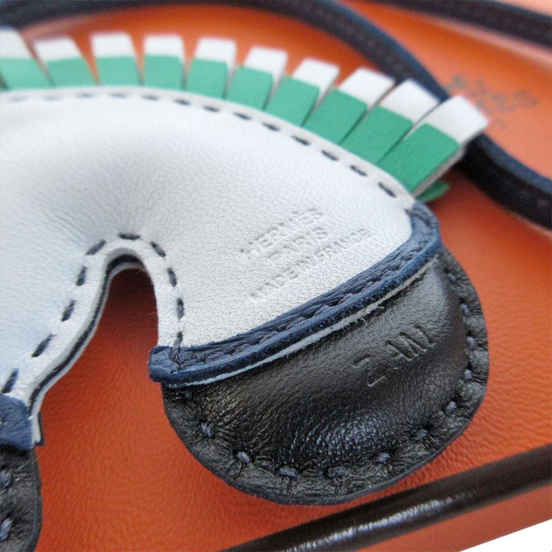 Hermes Charm Gigi Camaille