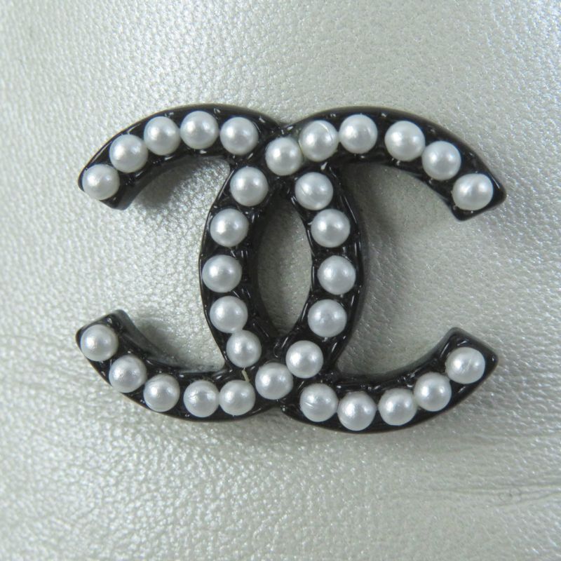 CHANEL 16P G31630 Coco Mark Flat Leather Shoes White Black 35 With Box