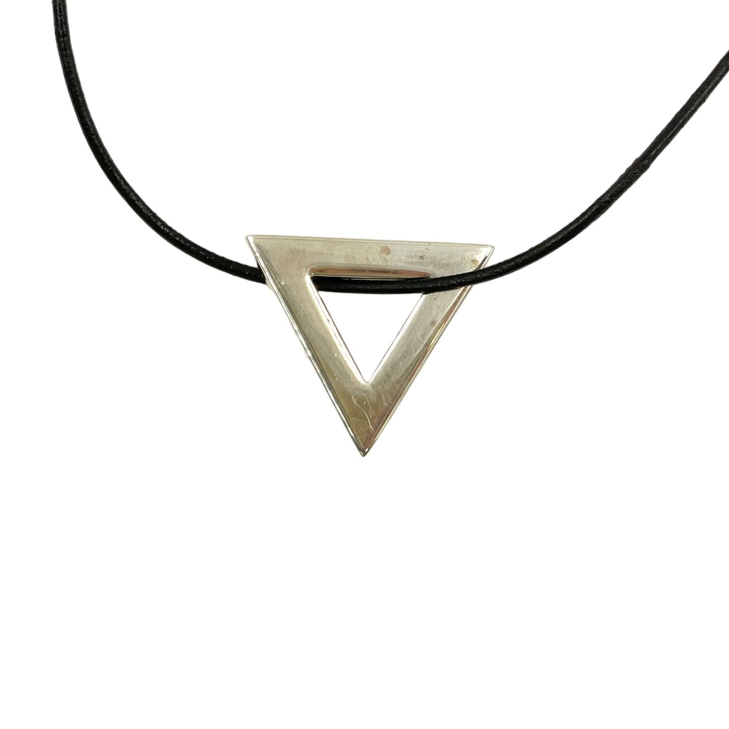 Gucci Triangle Motif Silver Necklace