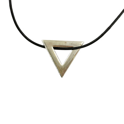 Gucci Triangle Motif Silver Necklace