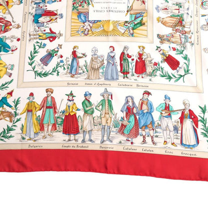 Hermes Costumes Civils Actuels Modern Civilian Attire Carré 90 Scarf Silk Twill