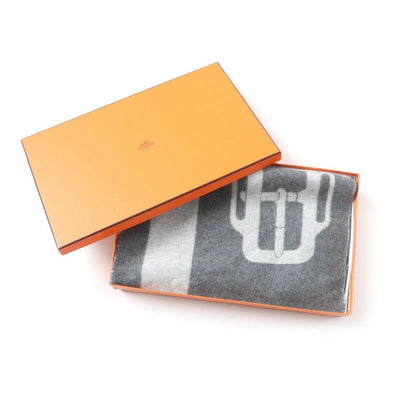 Hermes Sangre À Bucle 100% Cashmere Anthogracito / Gris Cles Fringed Scarf 39 X