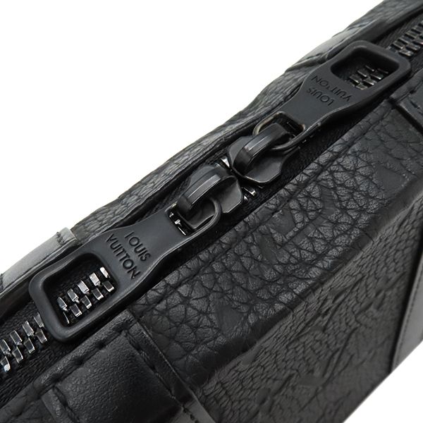 Louis Vuitton Shoulder Bag Soft Trunk Wallet Taurillon Leather Black Hardware