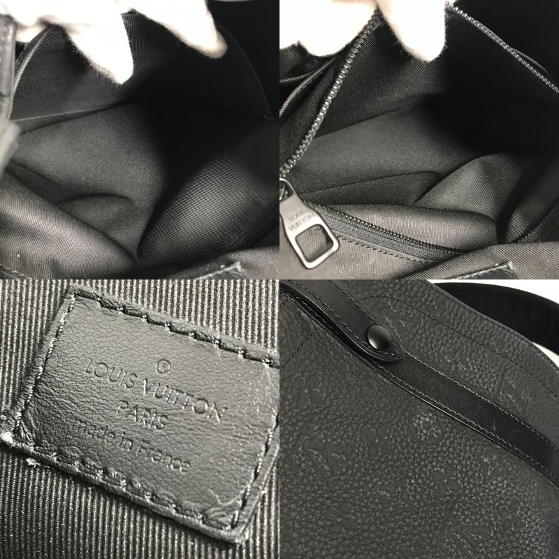 Louis Vuitton Backpack Sac Christopher MM Christopher MM M55699 Taurillon