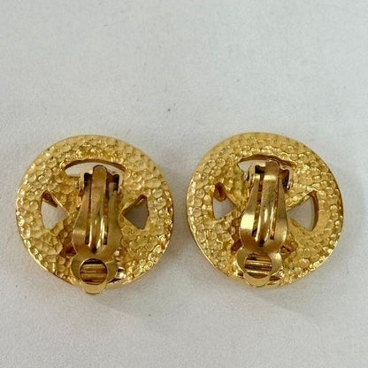 CHANEL Vintage CC Gold Plated Clip-On Round Medallion Logo Earrings 1996 96P