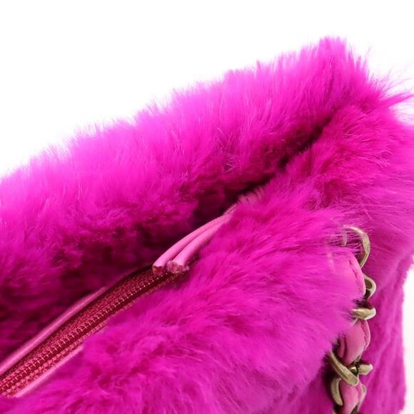 CHANEL CC Vintage Rabbit Fur Hot Pink Purse Chain Shoulder Bag Y2K