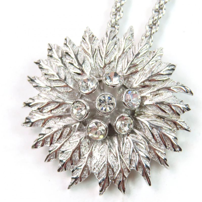 Christian DIOR Vintage Flower Design Pendant Necklace With Rhinestones Silver
