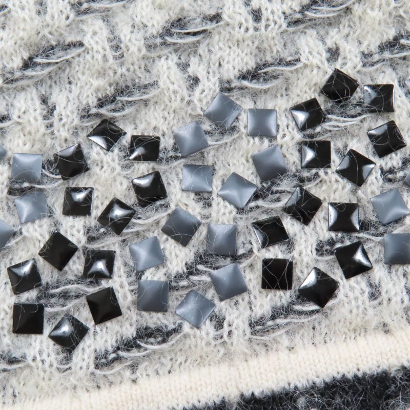 CHANEL P39241k02786 Mohair Silk Cashmere Coco Button Knit Miniskirt Grayish 36