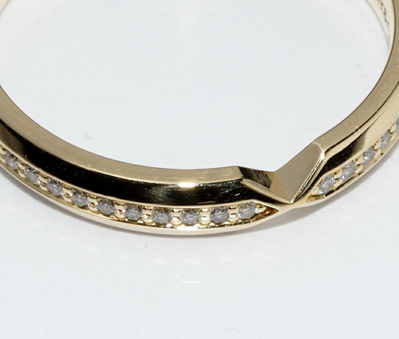 Tiffany & Co Ring 18K Yellow Gold With 012 Ct Diamond Nesting Narrow Band Ring