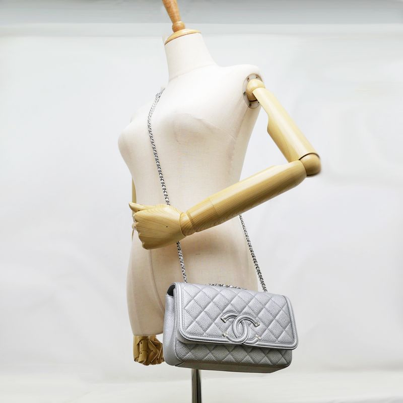 Chanel Small Chain Shoulder Bag Filigree Caviar Skin Silver Hardware