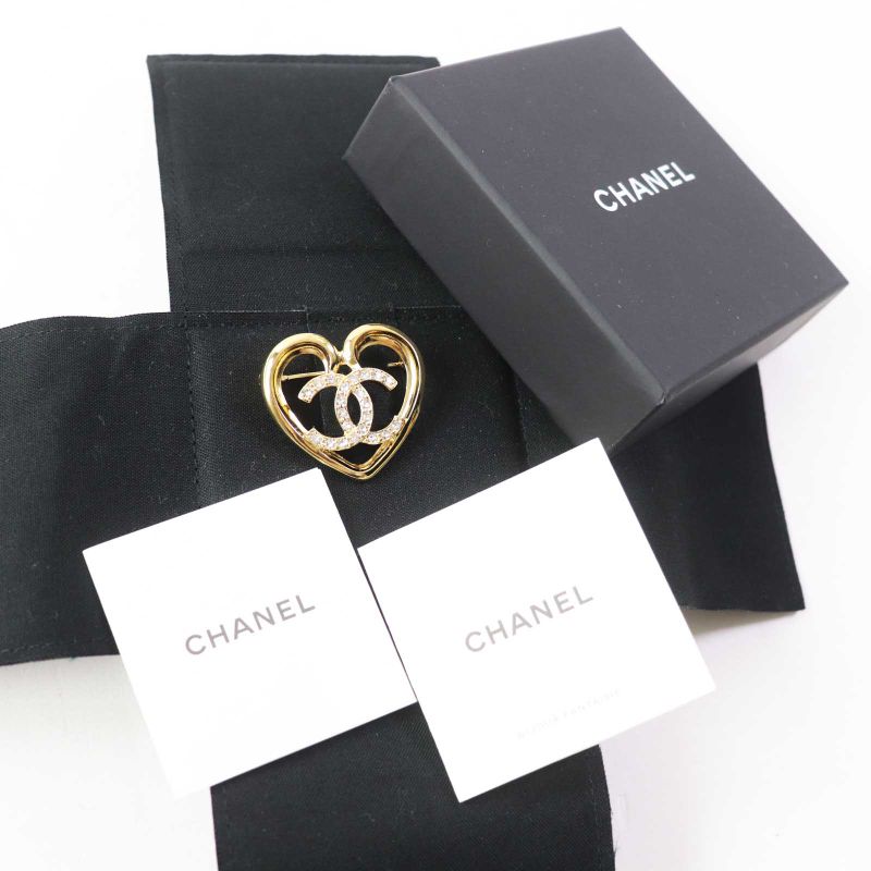 CHANEL F23C Coco Mark Heart Brooch With Rhinestones Gold With Box Ladies