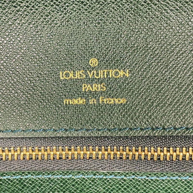 Louis Vuitton Clutch Bag Taiga Pochette Clade M30194 Epi Cear Men's