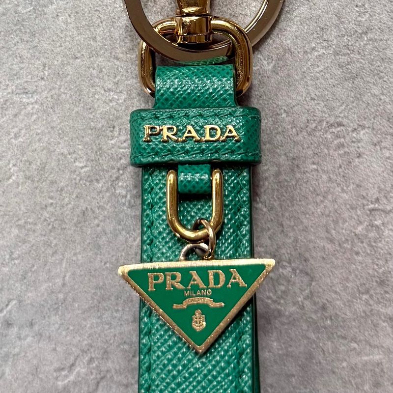 Prada Triangle Logo Plate Key Ring Key Holder Saffiano Leather 1pp142 Green