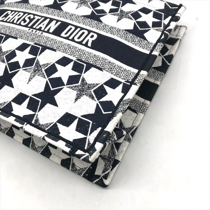 Dior Book Tote Star